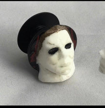 Load image into Gallery viewer, Boogeyman Gripper