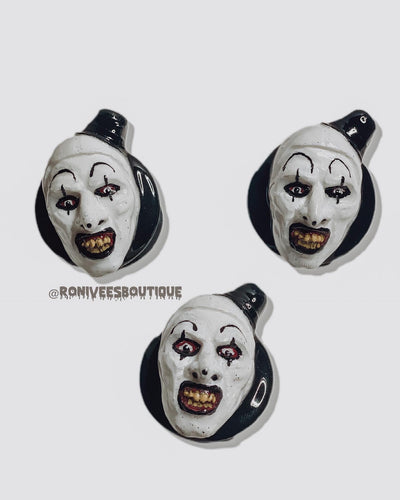 Art The Clown Gripper