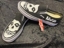 Load image into Gallery viewer, Misfits Shoes