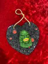 Load image into Gallery viewer, Valloween Monsters Heart Plaques