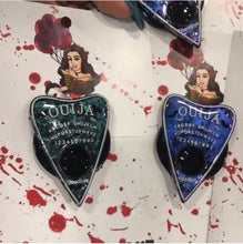 Load image into Gallery viewer, Color Shift Ouija Planchette Phone Grips